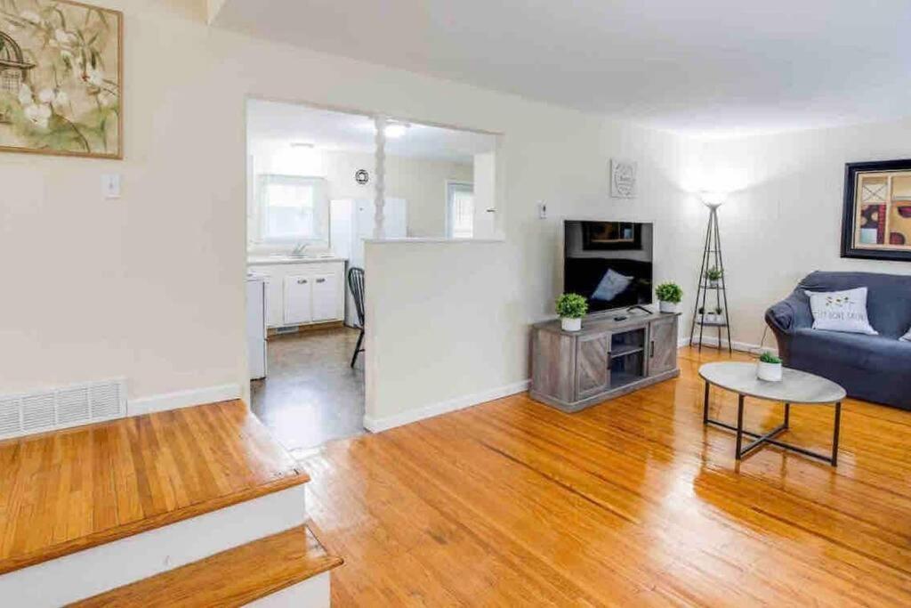 Amazing Ranch Mins Away From Airprt/Rit/Dwtn/Uofr Apartamento Rochester Exterior foto